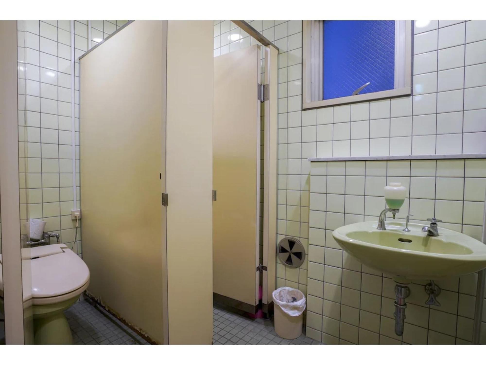 Male Only Capsule Inn Hamamatsucho - Vacation Stay 68799V Tokyo Exterior photo