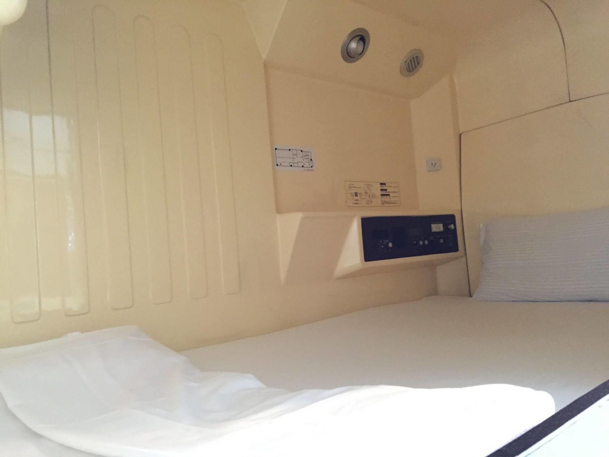 Male Only Capsule Inn Hamamatsucho - Vacation Stay 68799V Tokyo Exterior photo